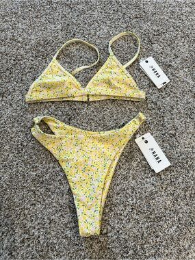 Lahana Swim Cher Gigi Floral Bikini Set Small NWT